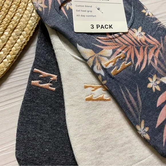 Billabong โ๏ธ No-Show Socks - Picture 2 of 9